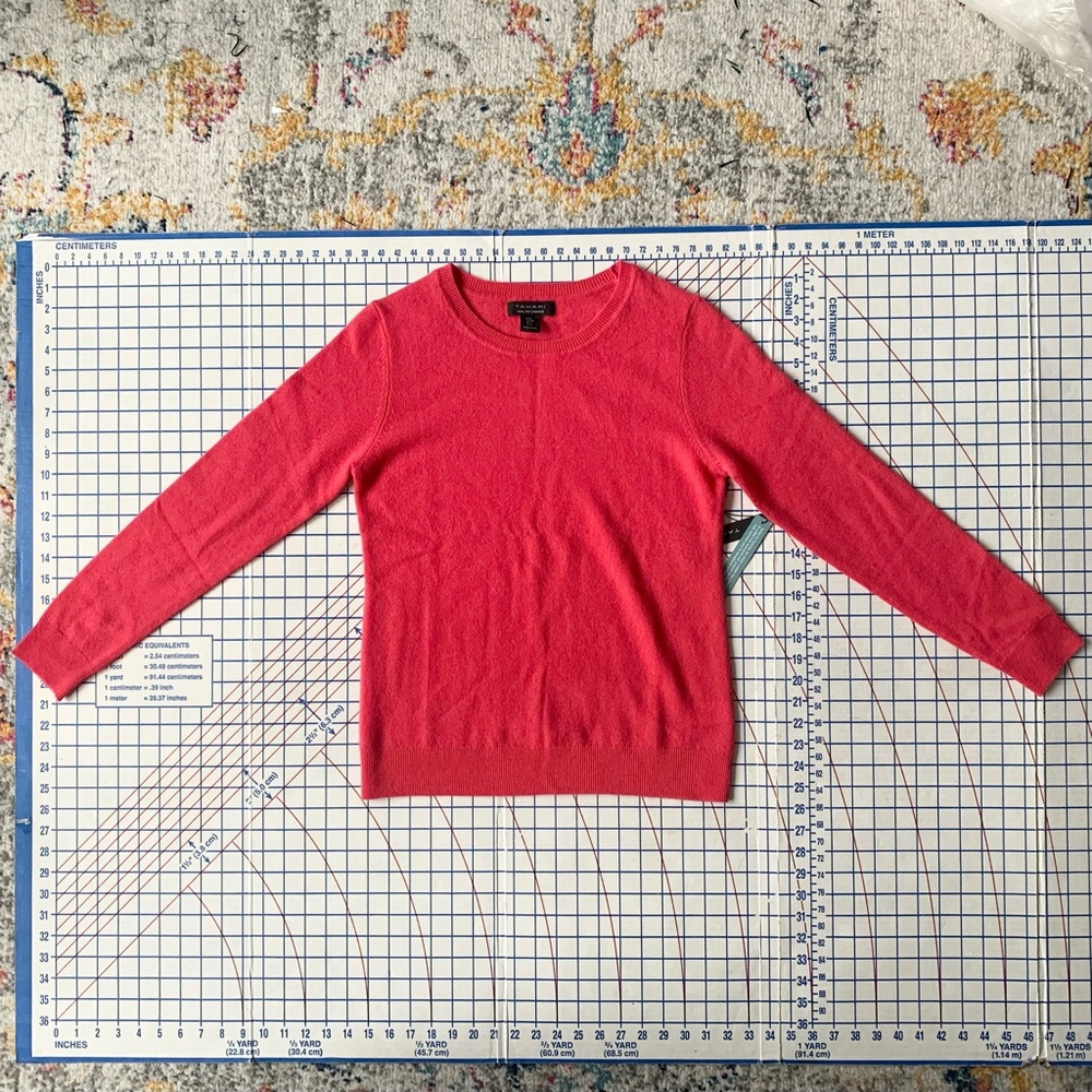 NWT 100% cashmere sweater size M